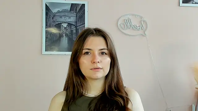 Snapshot of VersieMeschino chatting on 06-28-26, 07:14 VersieMeschino online show from 06-28-26, 07:14