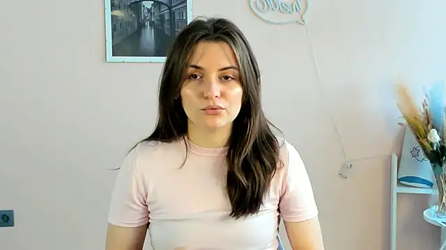 Snapshot of VersieMeschino chatting on 06-29-26, 10:15 VersieMeschino online show from 06-29-26, 10:15
