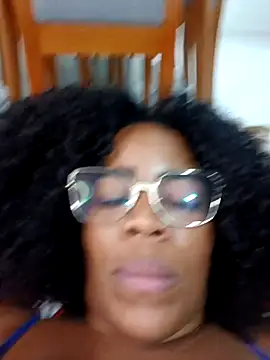Safira1995 online show from 07-23-26, 05:27