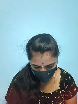 Snapshot of Megavarthinii chatting on 07-02-26, 03:23 Megavarthinii online show from 07-02-26, 03:23
