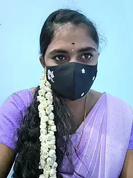 Snapshot of Megavarthinii chatting on 08-07-26, 04:31 Megavarthinii online show from 08-07-26, 04:31
