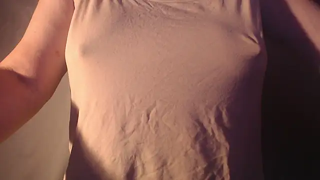 Snapshot of sexynipl chatting on 07-17-26, 12:50 sexynipl online show from 07-17-26, 12:50