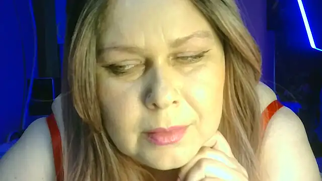 Roksolana5398 online show from 07-11-26, 04:53