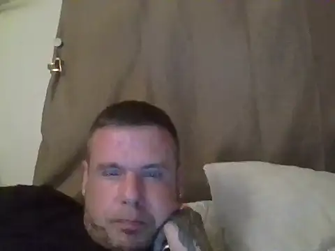 Snapshot of hotwetblondendaddy chatting on 07-11-26, 08:06 hotwetblondendaddy online show from 07-11-26, 08:06