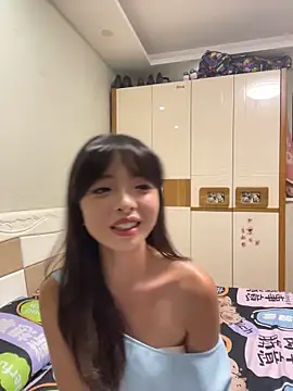 Lisa-mm online show from 06-30-26, 03:24