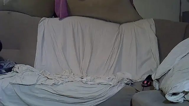 Snapshot of GariQNight chatting on 01-15-26, 06:55 GariQNight online show from 01-15-26, 06:55