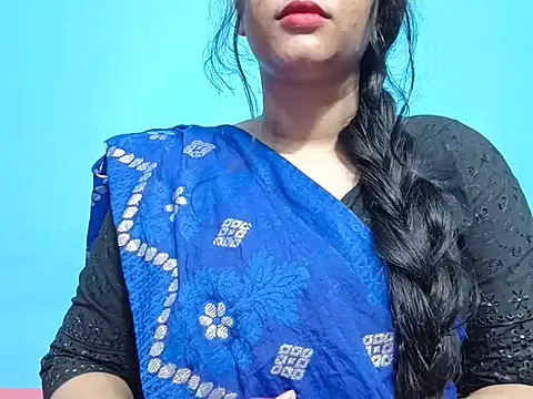Snapshot of Adhiti_1 chatting on 07-05-26, 05:09 Adhiti 1 online show from 07-05-26, 05:09