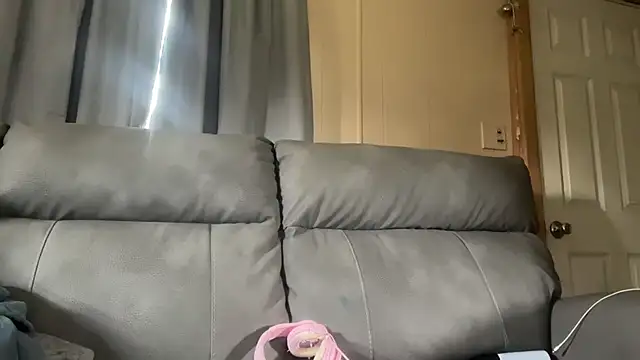 BugsAndDazey online show from 07-15-26, 04:34