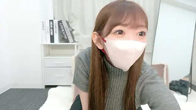 Snapshot of miuchan_v chatting on 07-12-26, 09:44 miuchan v online show from 07-12-26, 09:44