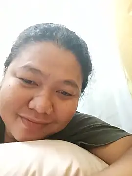 Glamourous Smile16 online show from 07-18-26, 01:43
