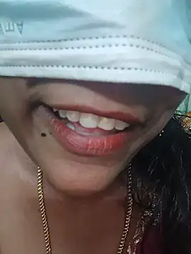 tamilponnusilk online show from 07-22-26, 02:47