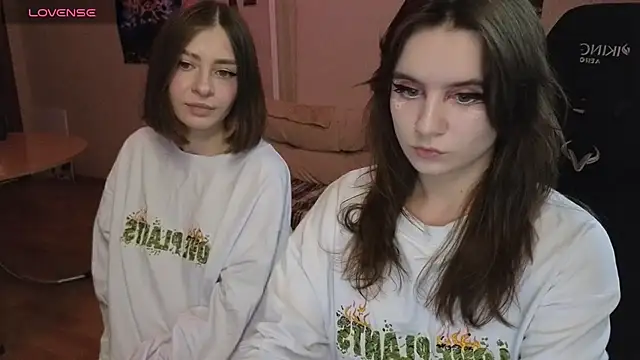 Blackpinkkitens online show from 07-02-26, 03:40