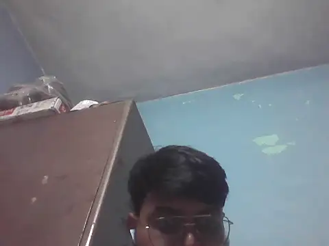happy2711 online show from 06-26-26, 04:33