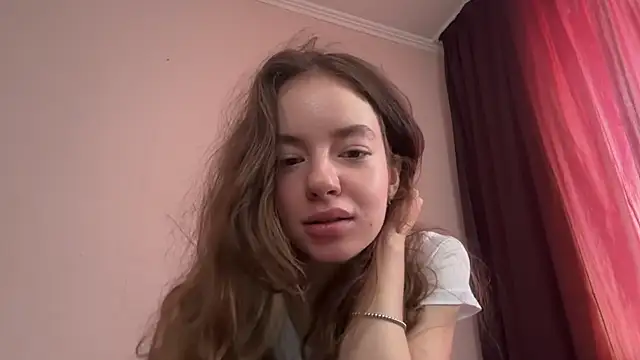 RoxyVivid online show from 07-16-26, 08:20