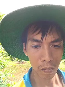 hoang1209 online show from 07-14-26, 02:05