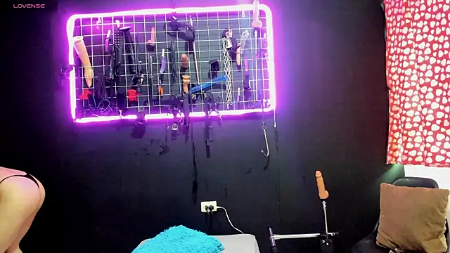 Mistress Emma bdsm online show from 07-18-26, 11:47