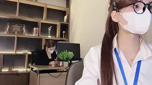 Nova office online show from 07-16-26, 03:23