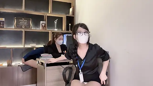 Nova office online show from 07-18-26, 03:11