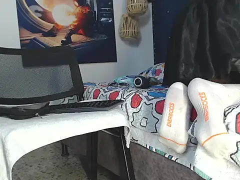 Hotchantal1 online show from 06-29-26, 01:44