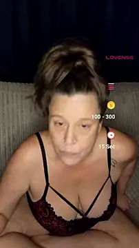 London-MollyXX online show from 07-28-26, 08:52