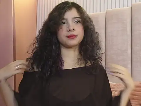 naira velvett online show from 07-15-26, 05:02