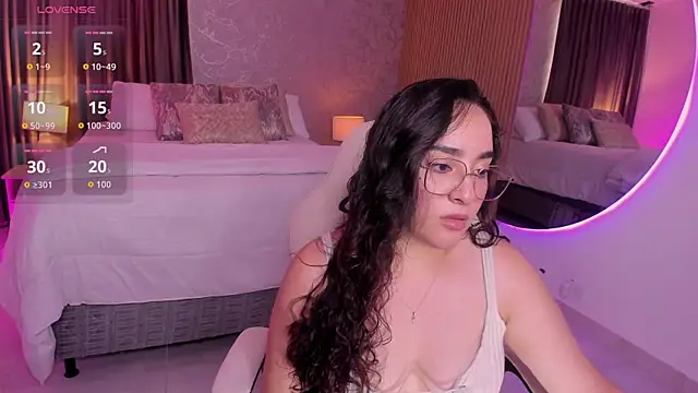 Viiolet rosee online show from 07-22-26, 06:54