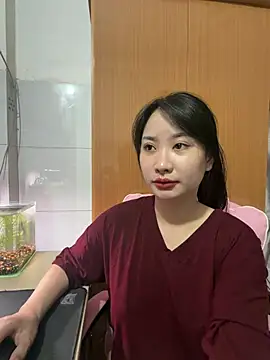Snapshot of QuynhAnh68 chatting on 07-04-26, 02:40 QuynhAnh68 online show from 07-04-26, 02:40