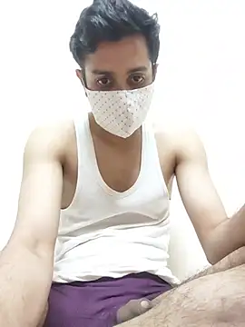 Yoursexy boy21 online show from 07-13-26, 06:00