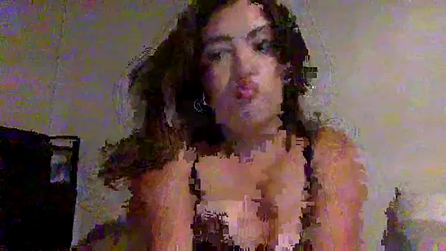 v1oletlyes online show from 07-06-26, 05:26