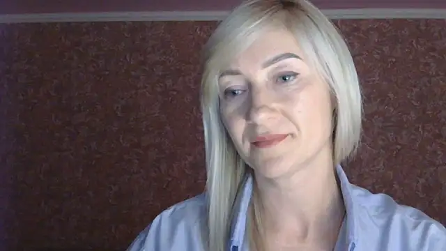 moonlightAnna online show from 07-17-26, 08:57