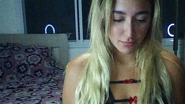 LunaVelvvet online show from 07-31-26, 04:34
