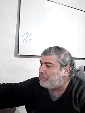 Snapshot of 12Paradarte chatting on 07-22-26, 01:08 12Paradarte online show from 07-22-26, 01:08