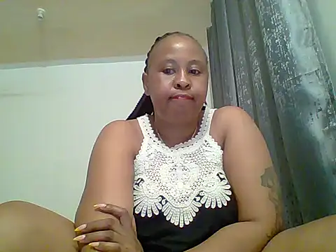 Snapshot of montanasere chatting on 07-13-26, 06:33 montanasere online show from 07-13-26, 06:33