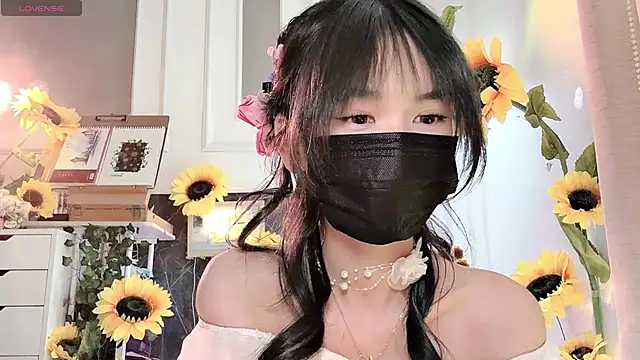 Your-Sunshinee online show from 07-09-26, 04:49