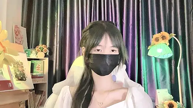 Your-Sunshinee online show from 07-14-26, 07:35