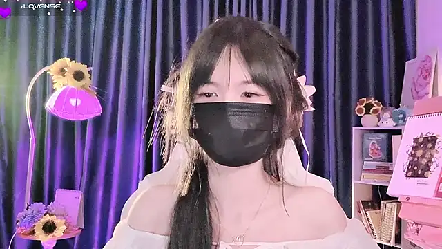 Your-Sunshinee online show from 07-17-26, 08:21