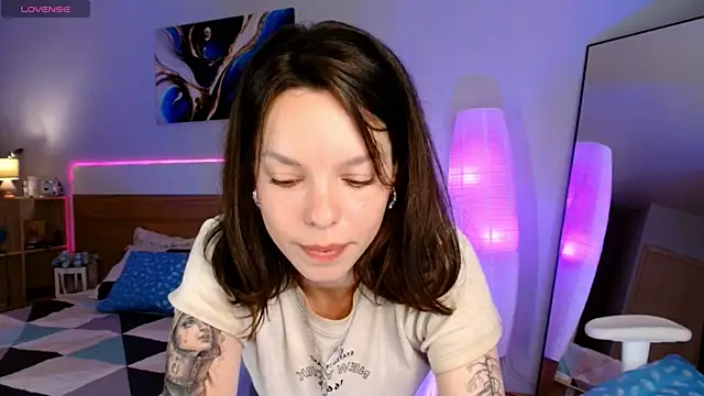 Maya Campbell online show from 07-02-26, 03:23