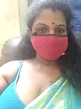 Snapshot of Poojitha-Queen chatting on 07-08-26, 06:01 Poojitha-Queen online show from 07-08-26, 06:01