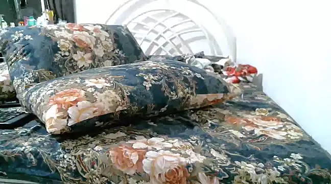 Snapshot of dominant_mistress69 chatting on 02-26-25, 08:59 dominant mistress69 online show from 02-26-25, 08:59