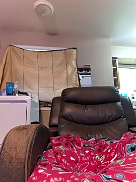 Joeyw57 online show from 07-28-26, 04:50