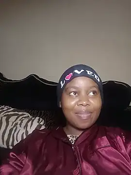 Snapshot of blossomwhite chatting on 07-28-26, 12:48 blossomwhite online show from 07-28-26, 12:48