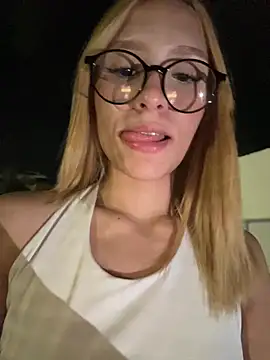 Lucy lu01 online show from 07-05-26, 04:41