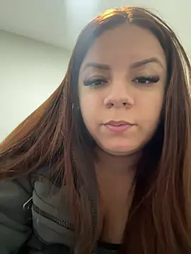 Snapshot of victoria_2122 chatting on 07-11-26, 06:27 victoria 2122 online show from 07-11-26, 06:27