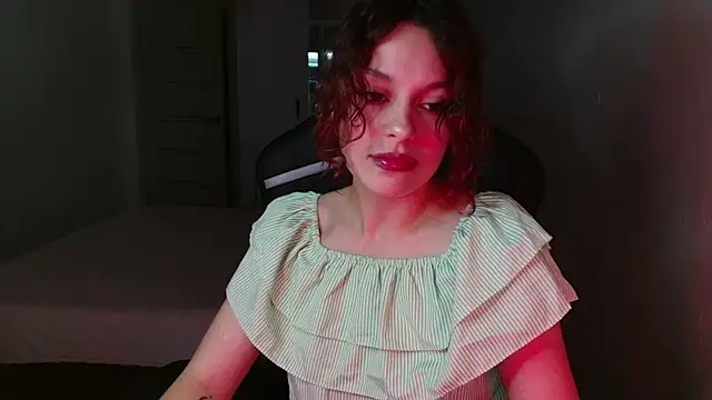 Mia Luiza online show from 07-16-26, 07:20