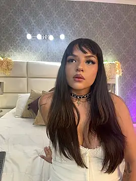 HailyEllis online show from 07-06-26, 11:40