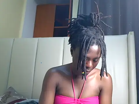Snapshot of blackdiva_ chatting on 07-24-26, 03:37 blackdiva online show from 07-24-26, 03:37
