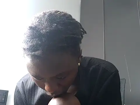 Snapshot of blackdiva_ chatting on 07-28-26, 06:31 blackdiva online show from 07-28-26, 06:31