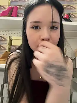 kitty sixseven online show from 07-28-26, 03:21