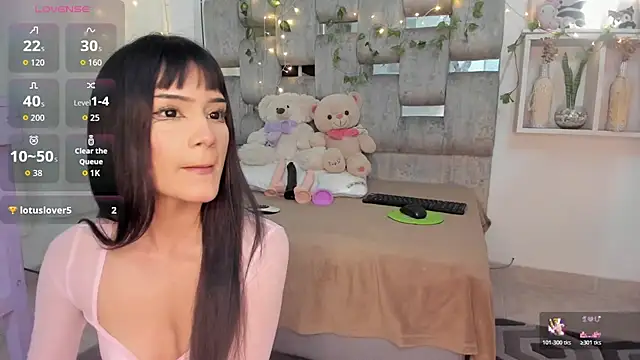 Snapshot of NohaNicole chatting on 07-24-26, 03:59 NohaNicole online show from 07-24-26, 03:59