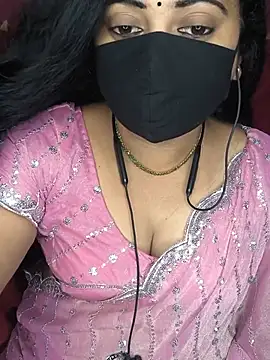 Snapshot of Your-Nitya chatting on 07-28-26, 05:12 Your-Nitya online show from 07-28-26, 05:12